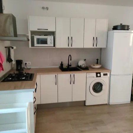 El Cedro Apartmán *